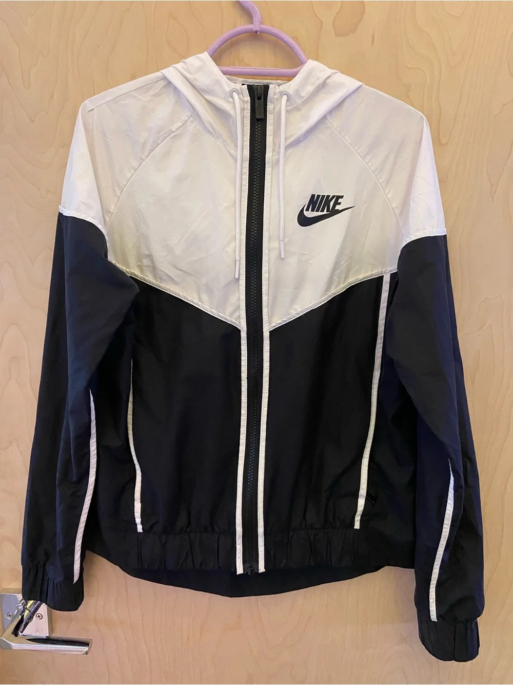 Nike Sportswear Windrunner Windbreaker White-Black